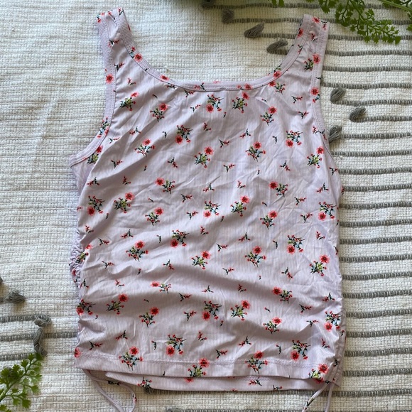 Princess Polly Floral Tank Top Sz 6 - Picture 3 of 7